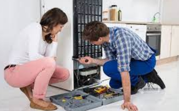 Budget-Friendly Fridge Repairs: Quality Service Without Breaking the Bank post thumbnail image