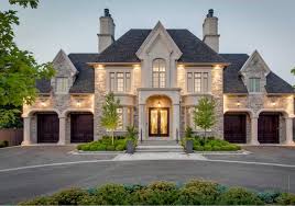 Crafting Your Signature Home: Custom Home Builders in Toronto post thumbnail image